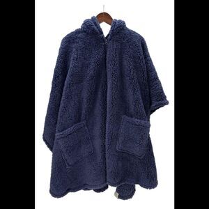 Warm & Cozy Women's Sherpa Zip Angel Wrap Navy